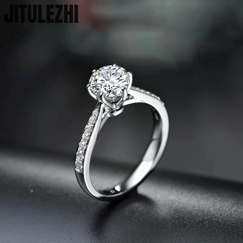 Moissanite Ring Fashion Style