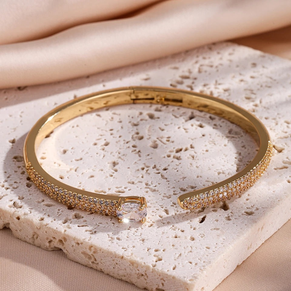 Bracelet Set With Glittering Zircon