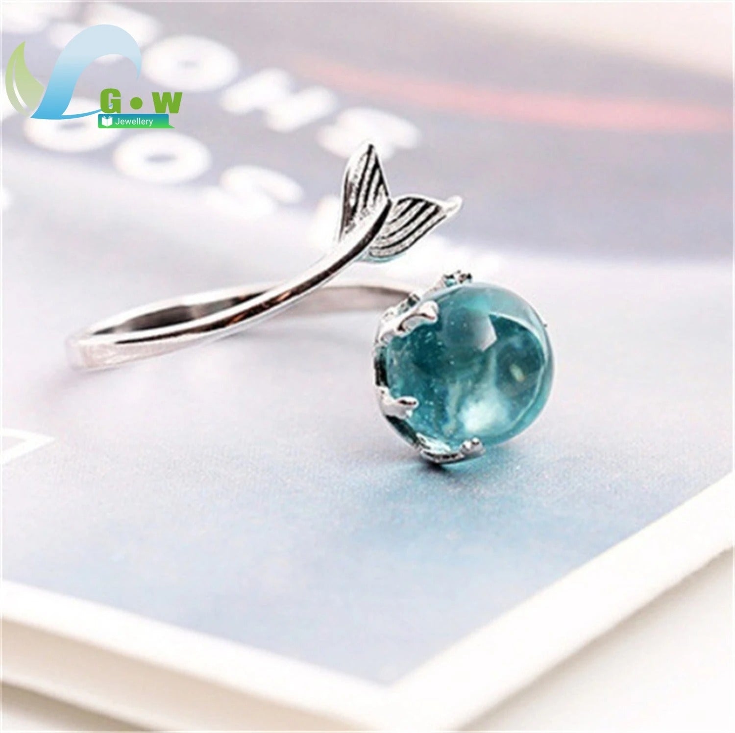 Adjustable Zircon Ring